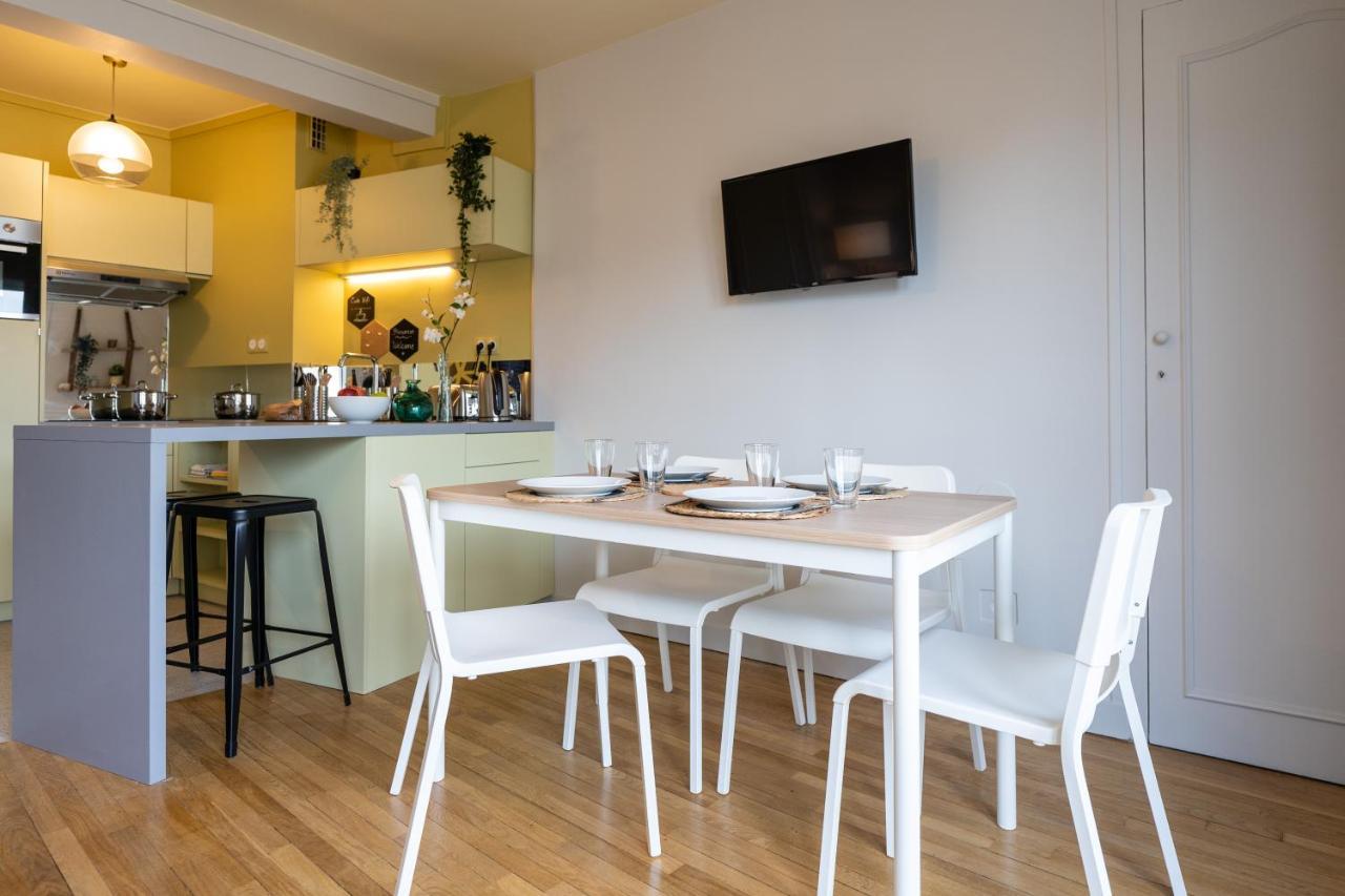 Tours Centre - Proche Gare - Parking Velo - Balcon - Arrivee Autonome Appartement Buitenkant foto